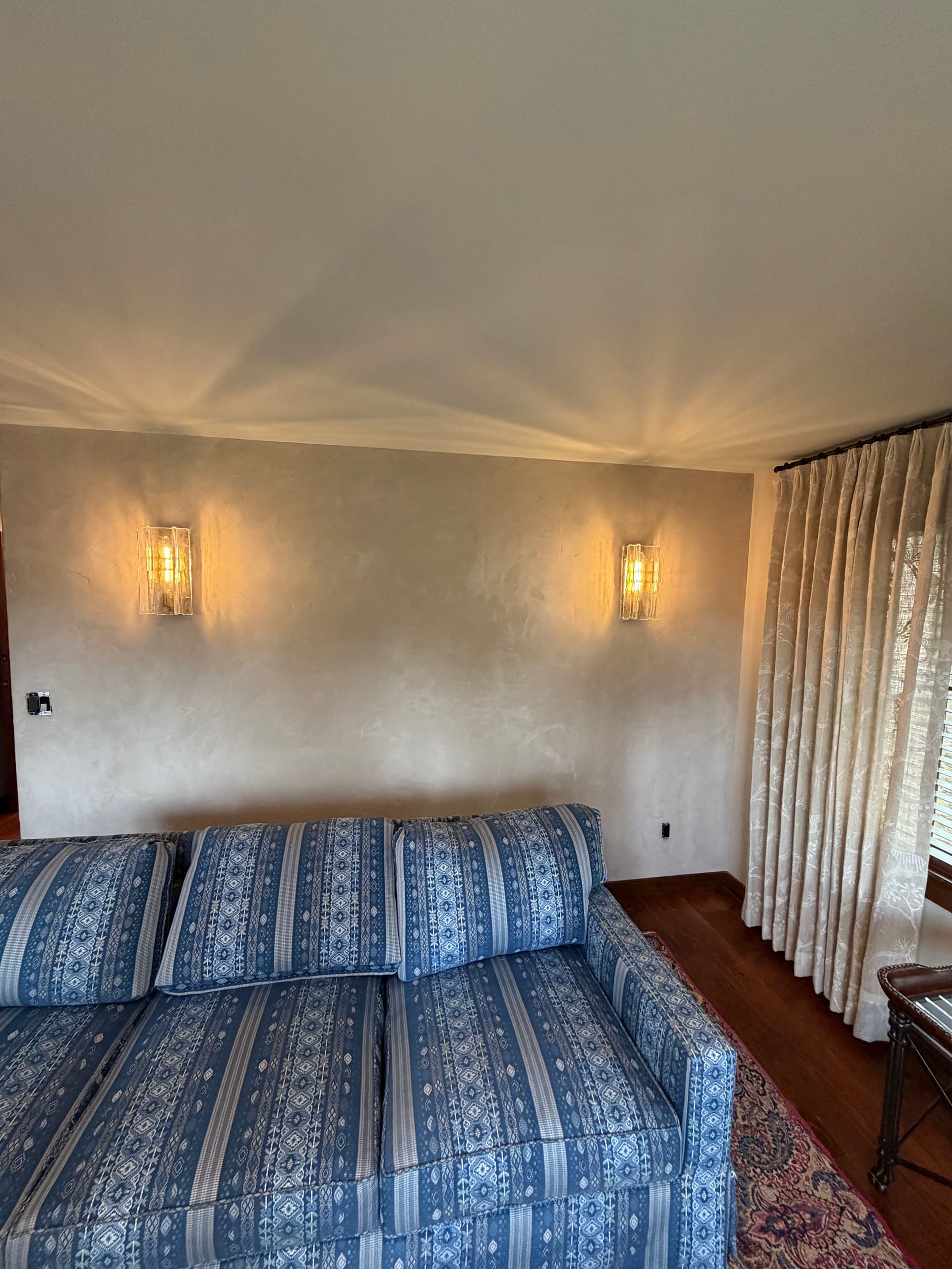 Gallery photos for Elegant Lighting Enhancements in Paradise Valley: Image #1